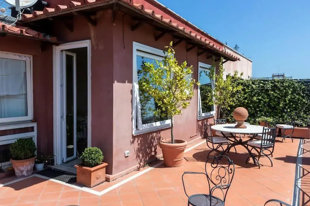 Relais Maison Al Quirinale Apartment Rome